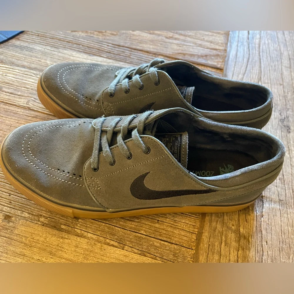 Nike Lunar Stefan Janoski Green Suede - Picture 3 of 6